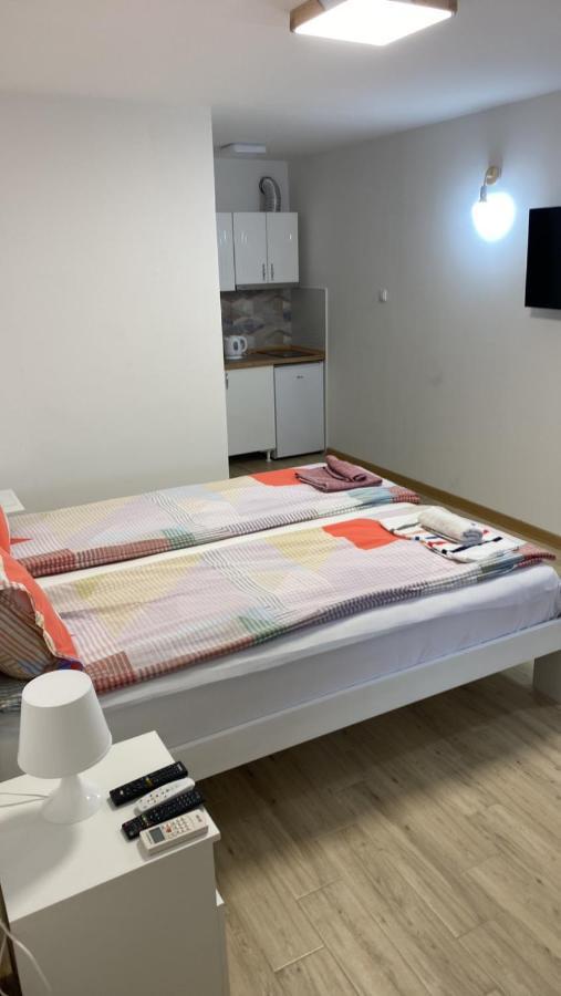 Garden Apartmani 3 Belgrad Zewnętrze zdjęcie