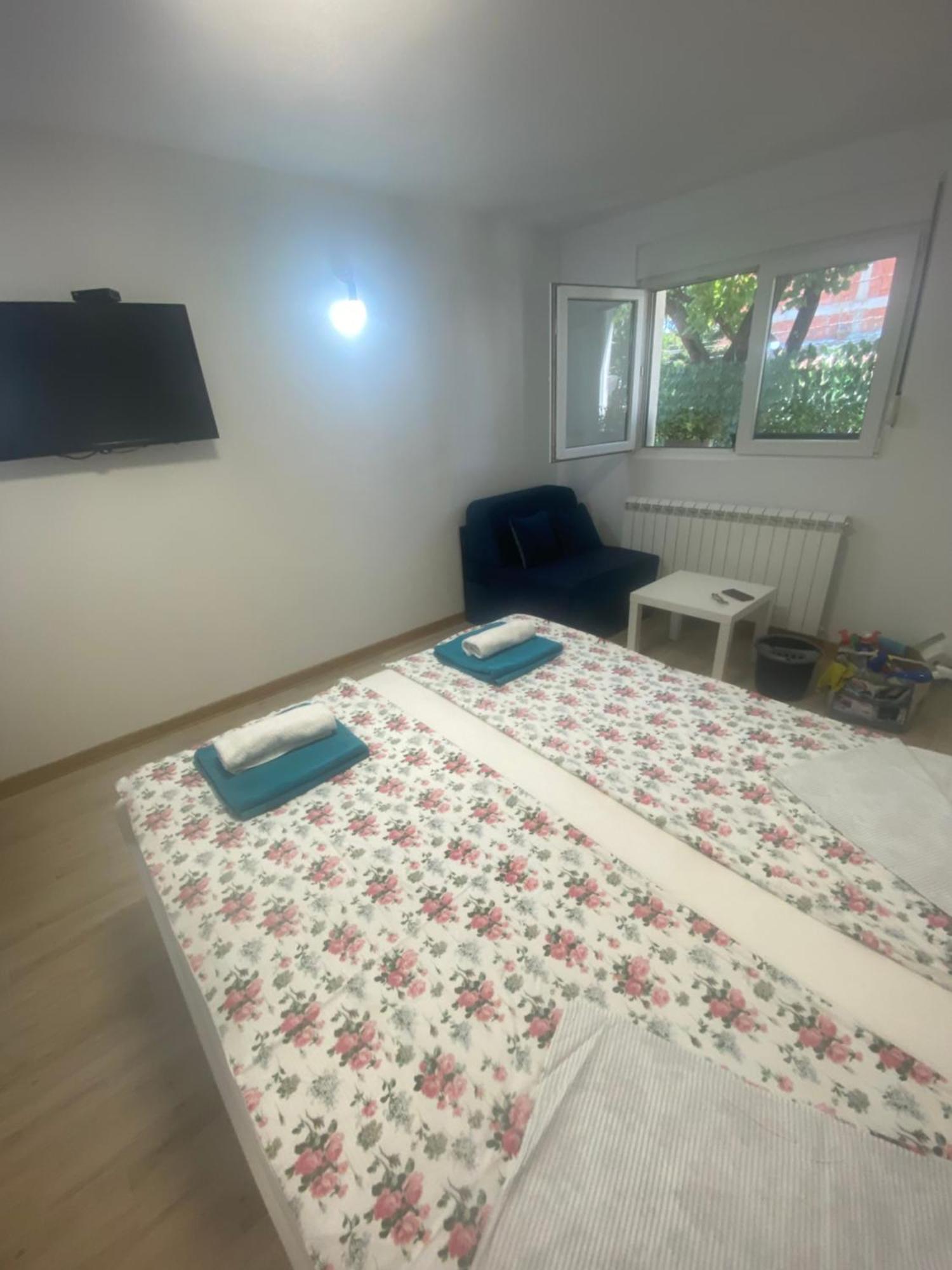 Garden Apartmani 3 Belgrad Zewnętrze zdjęcie